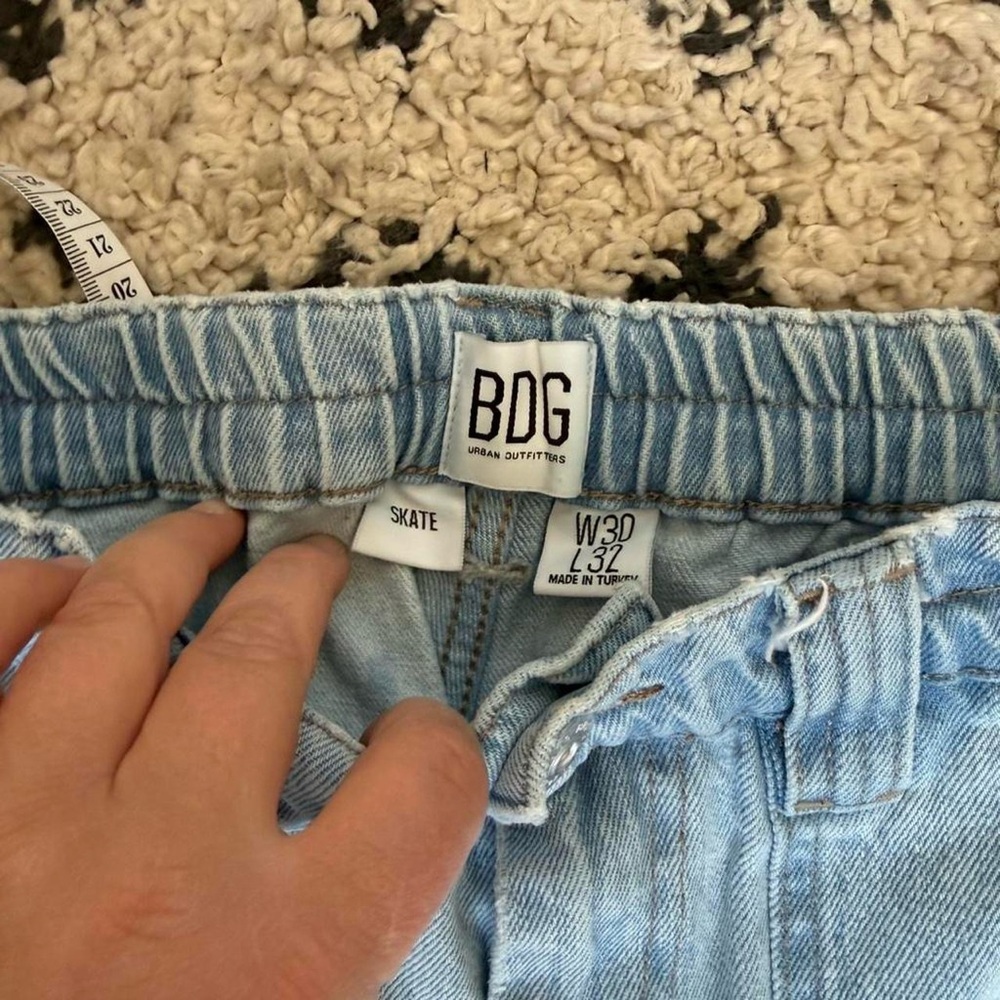 Urban Outfitters BDG
Skate Cargo Jeans - Picture 4 of 8